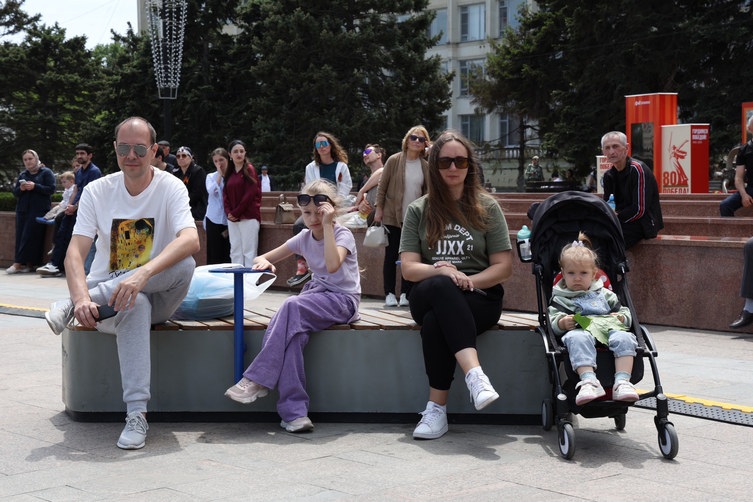 Фестиваль патриотической песни Родине посвящается